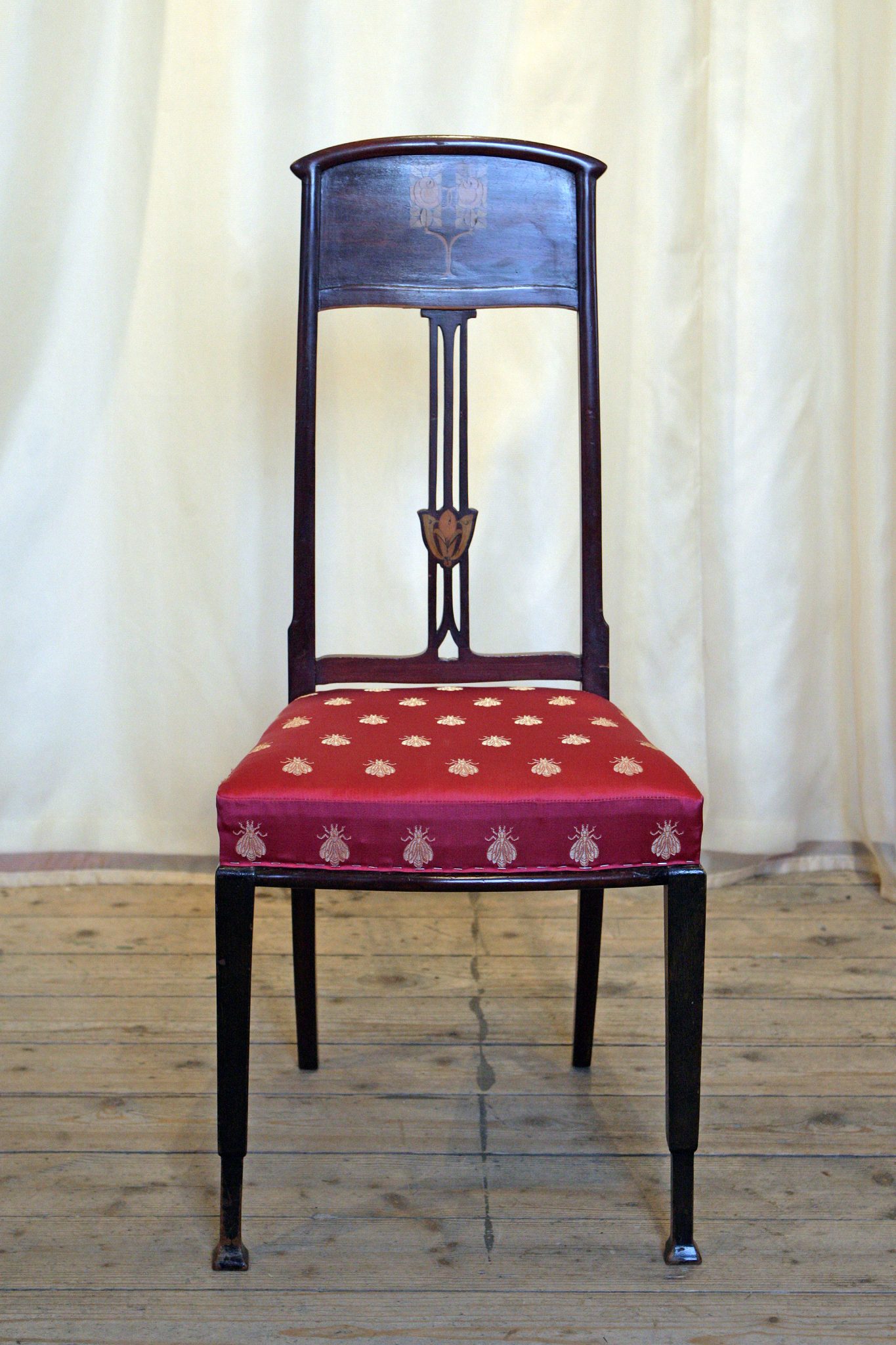 A Glasgow School Art Nouveau Inlaid Side Chair in Tassinari et Chatel