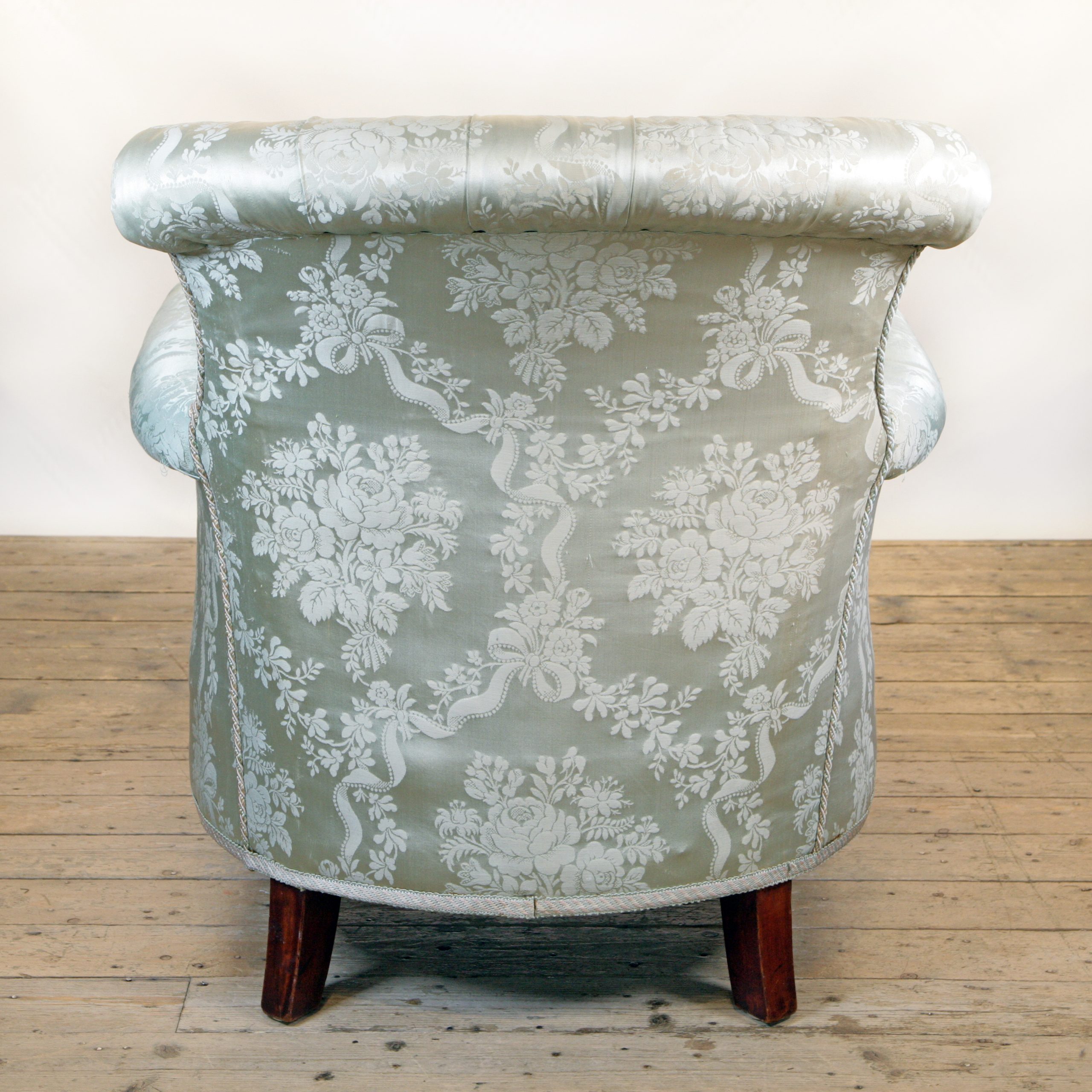 Howard & Sons Woodstock-style armchair