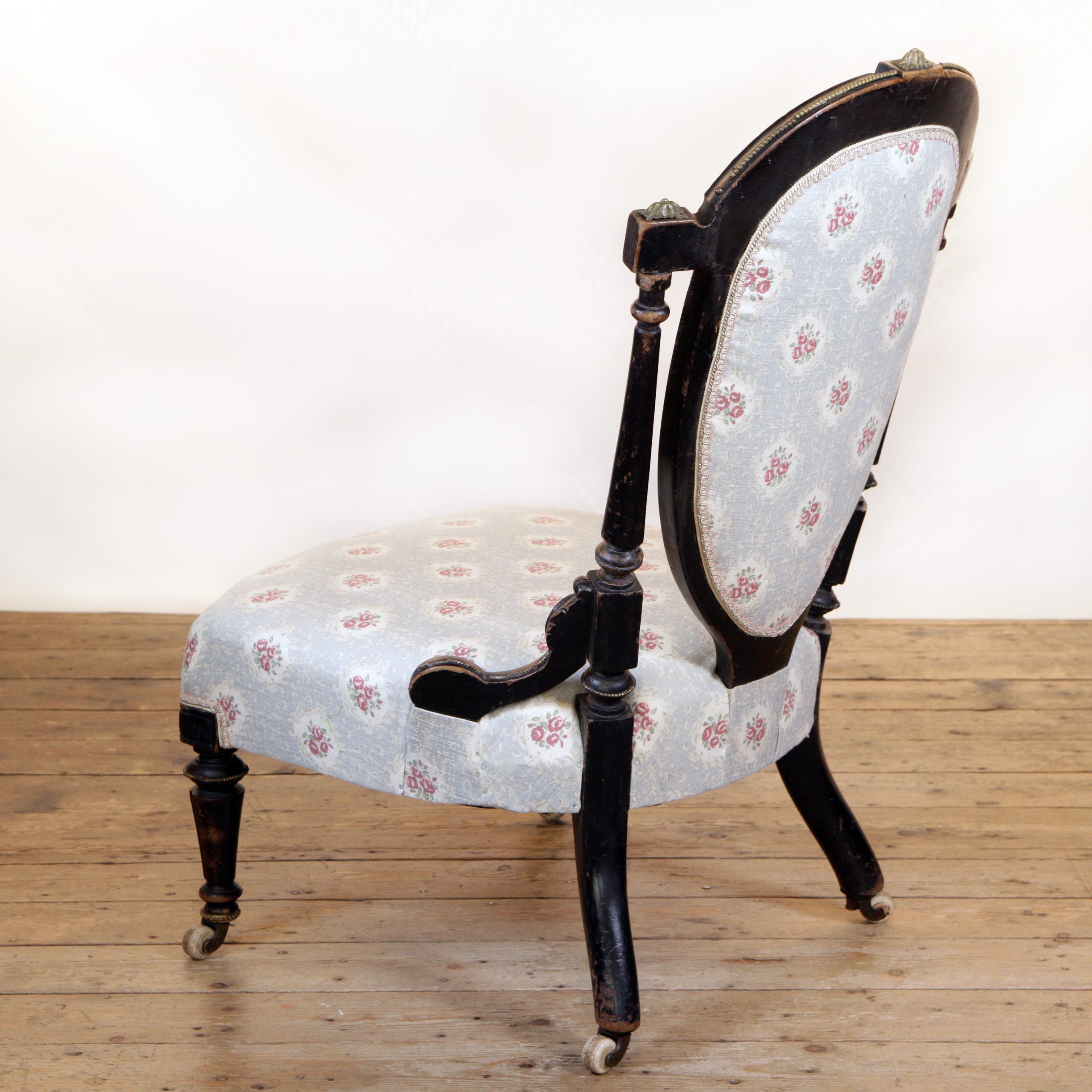 French antique bedroom chair in Inchyra Posy linen fabric